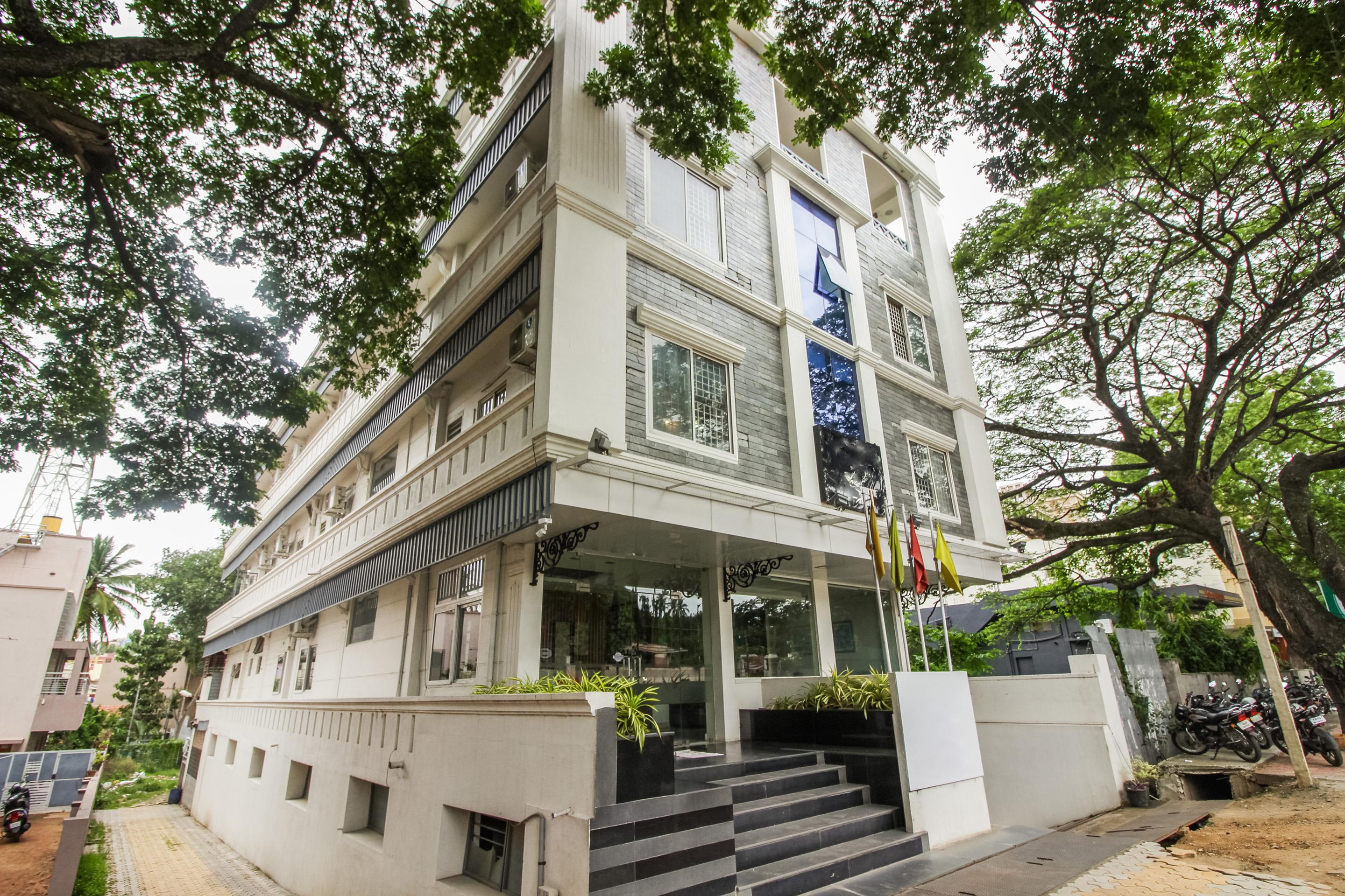 Hotel White Parrot Mysore Eksteriør bilde