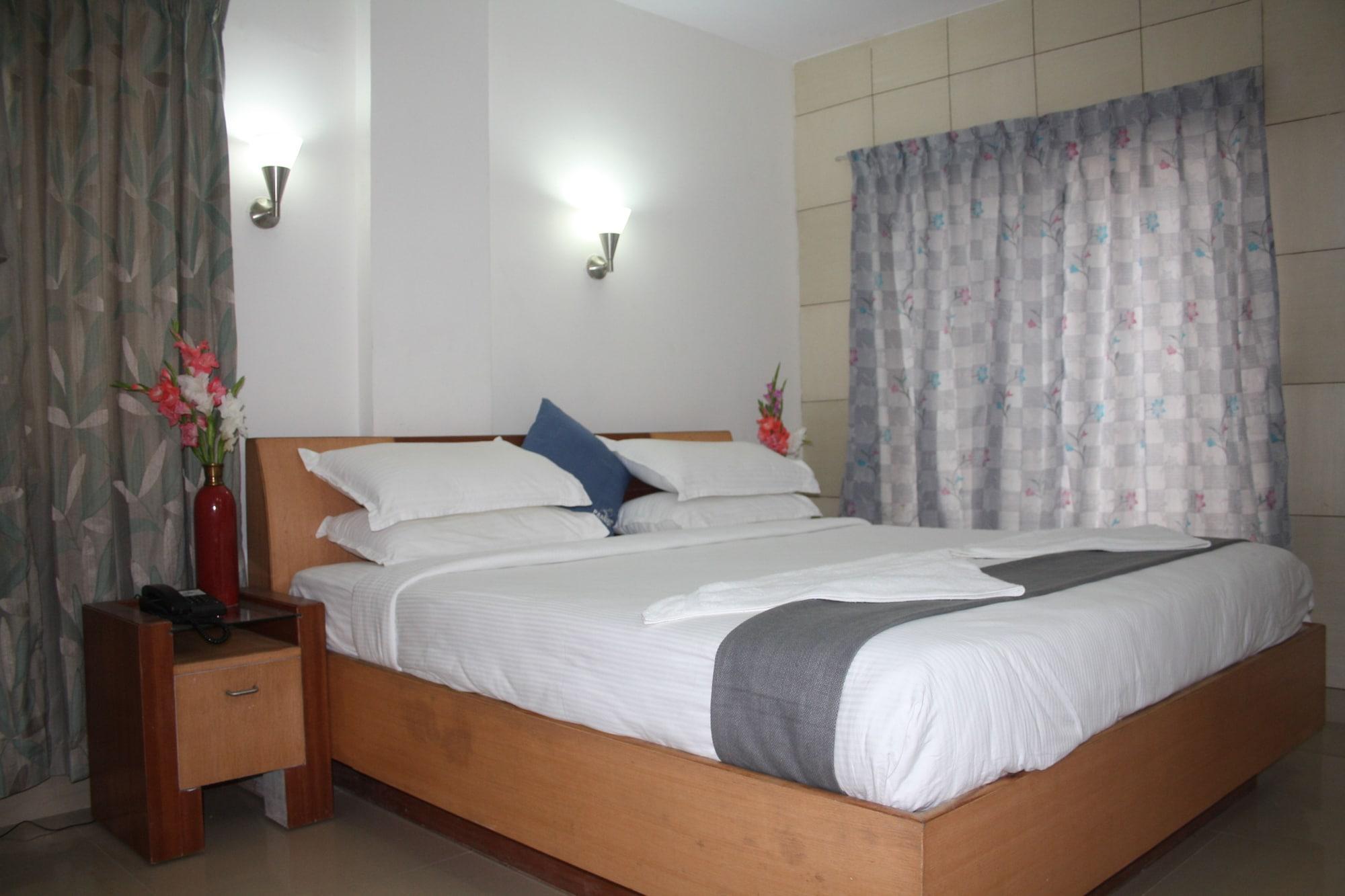 Hotel White Parrot Mysore Eksteriør bilde