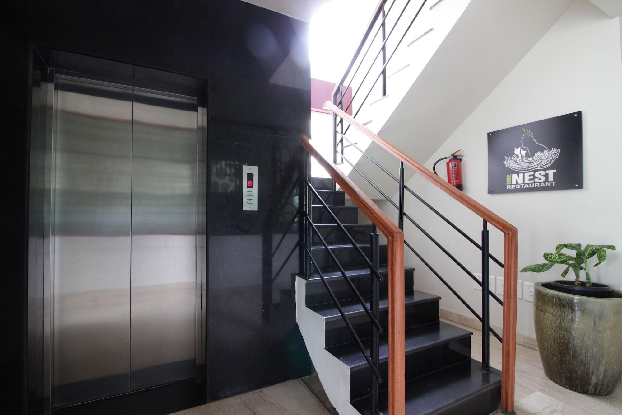 Hotel White Parrot Mysore Eksteriør bilde