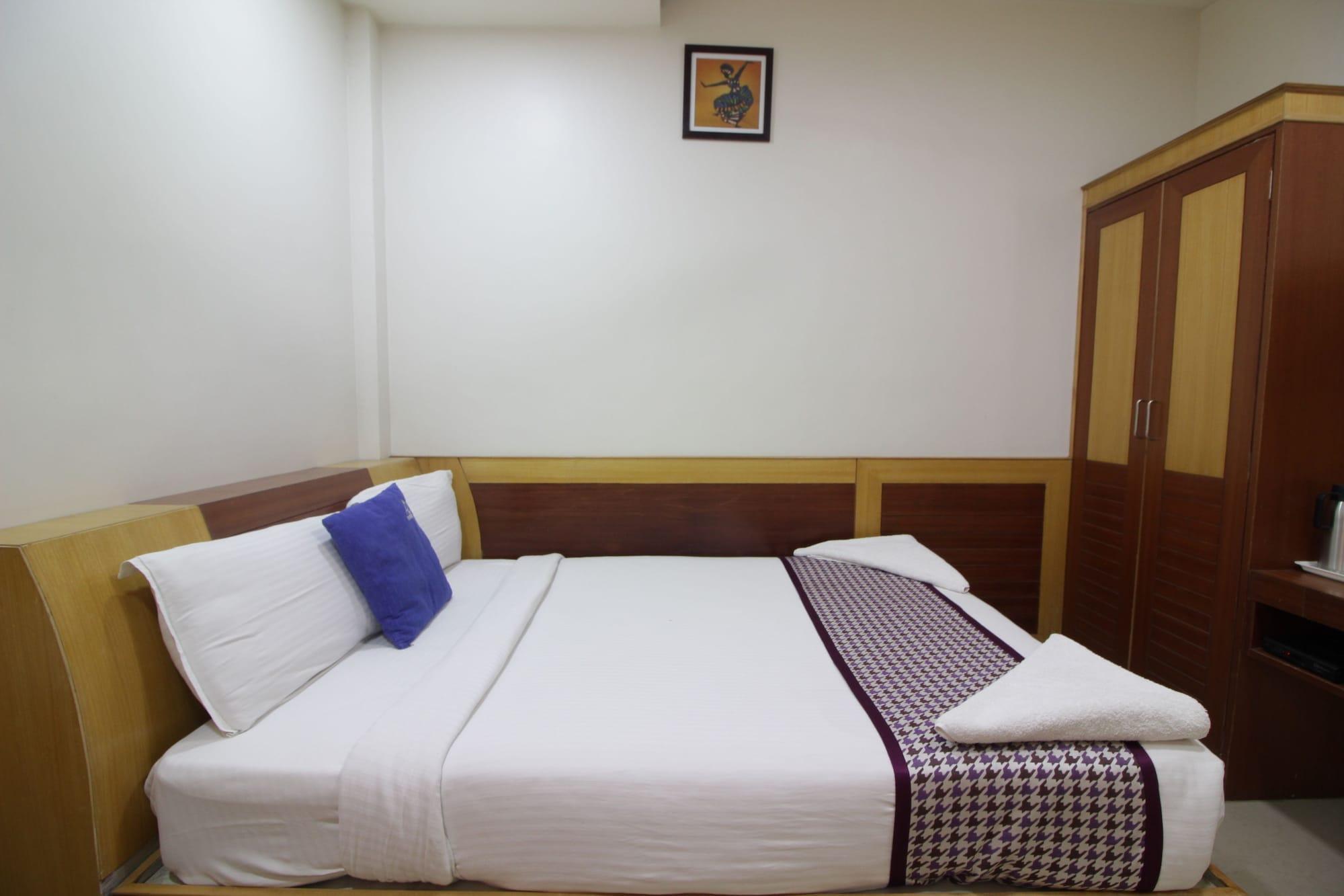 Hotel White Parrot Mysore Eksteriør bilde